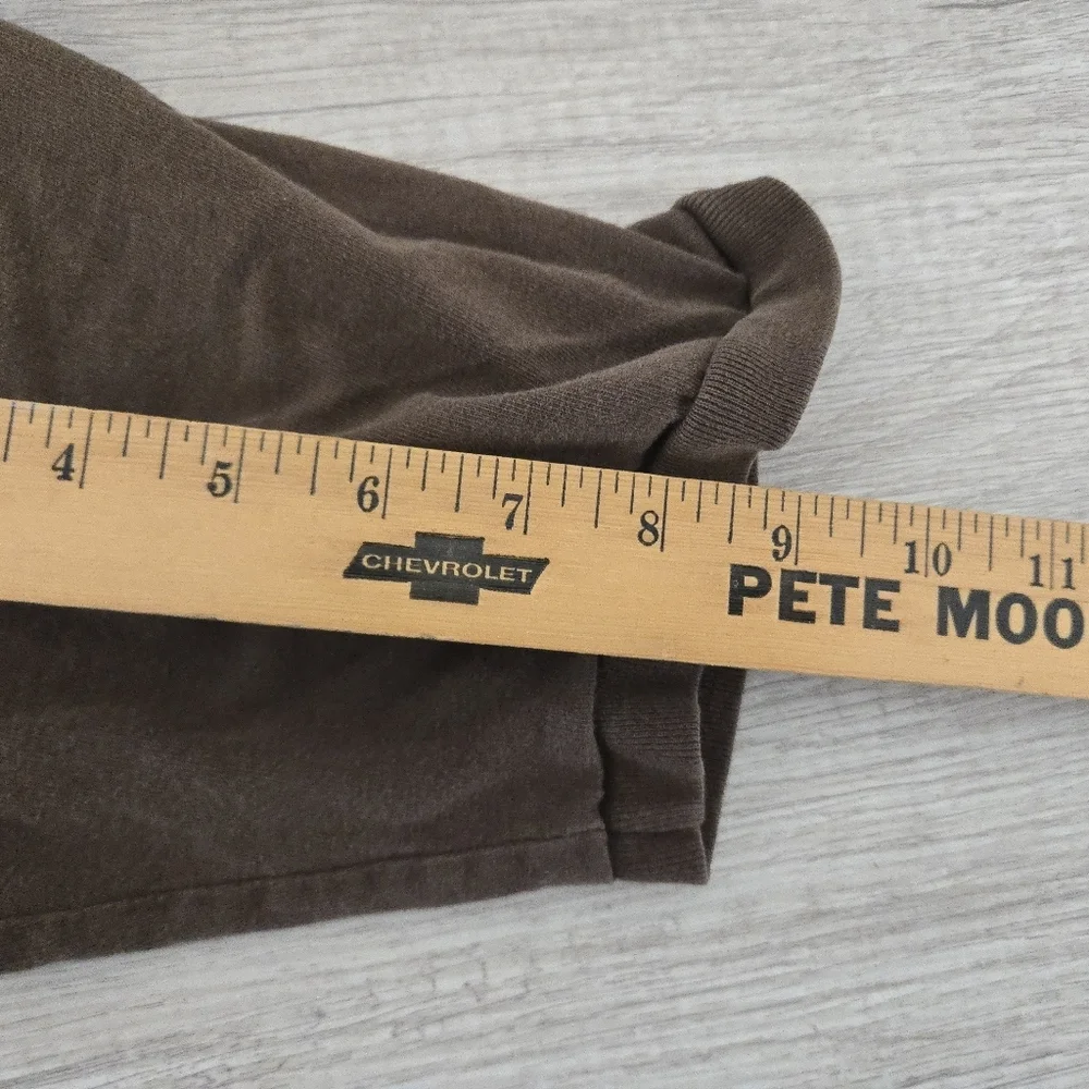 Vintage Avirex T Shirt Mens Large 18/20 Brown Y2K Hip Jop Urban Naturally Distre - Picture 6 of 6